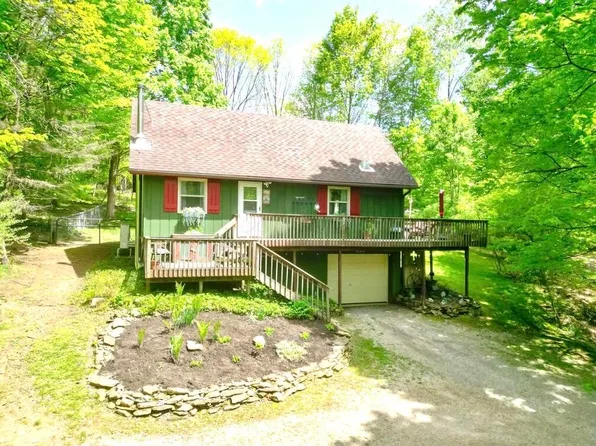 551 Crabapple Dr, Howard, OH 43028