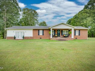 5596 Twin Springs Rd, Dungannon, VA 24245