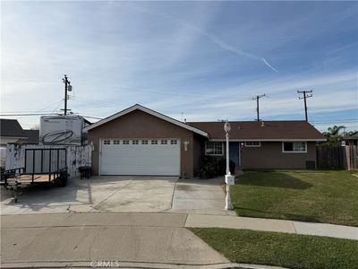 8891 Shore Cir, Huntington Beach, CA, 92646