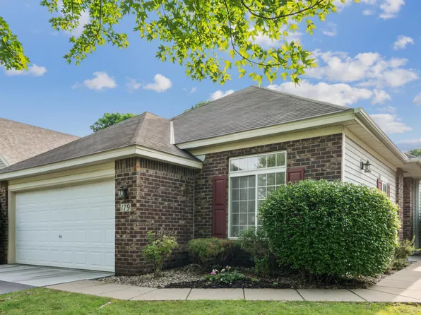 179 Lakeview Rd E, Chanhassen, MN 55317