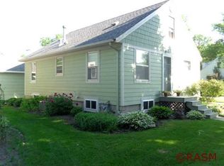 1130 N 4th St, Mankato, MN 56001
