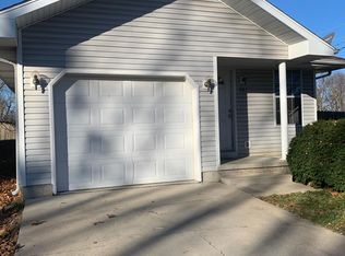 401 S Dell St, Strafford, MO 65757