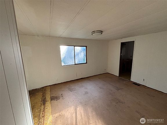4th image of 4015 Eliza Ave #82