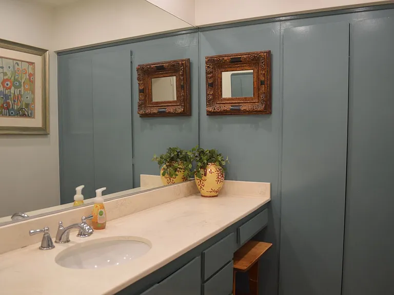 1745 Capri Cir — Photo 10
