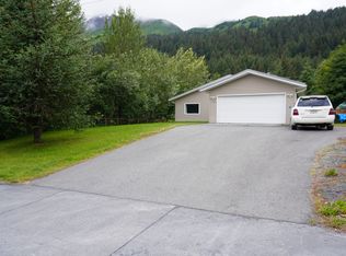 1705 Resurrection Blvd, Seward, AK 99664