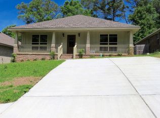 27342 Parker Ln, Daphne, AL 36526