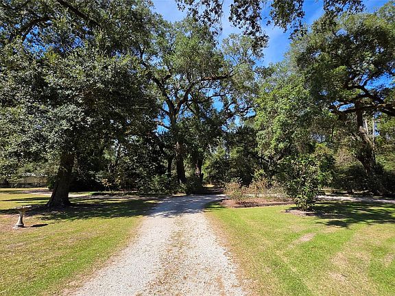 2nd image of 14778 Fm 1406 Rd