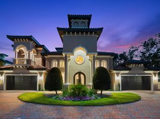 1600 Magnolia Rd, Belleair, FL 33756