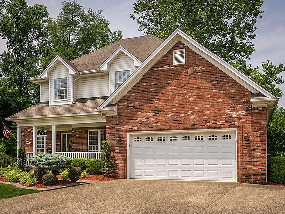 3rd image of 4301 Silver Oaks Ct