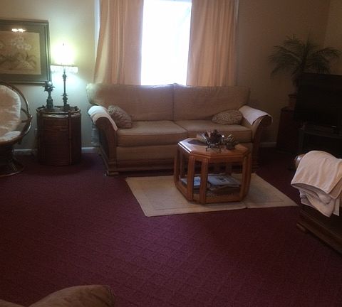4th image of 2450 Park Ave
