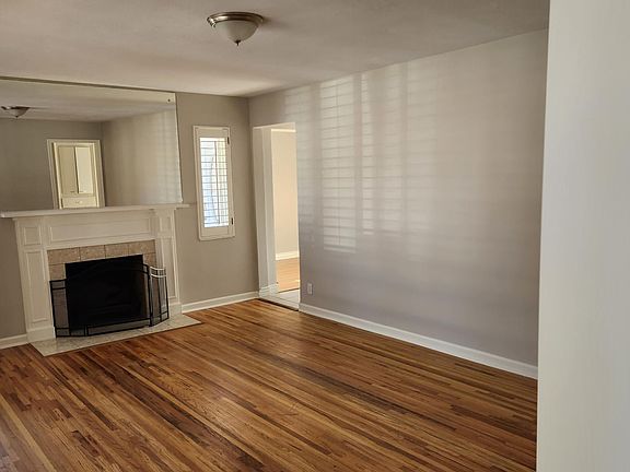 4th image of 2738 E Canyon View Dr