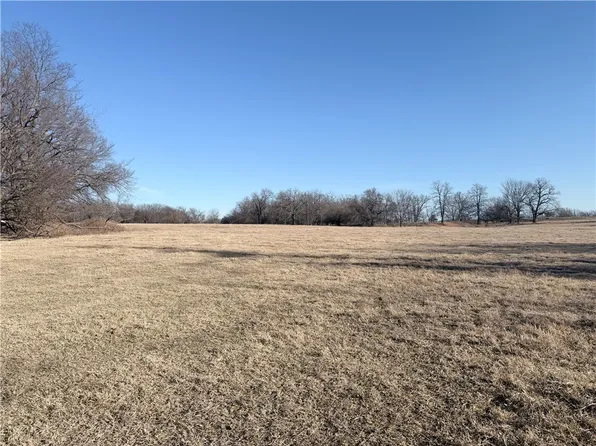 N Highway 43, Maysville, AR 72747