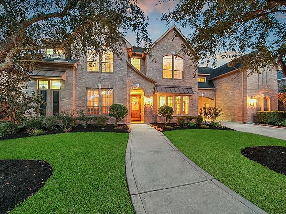 2nd image of 5803 Evening Oaks Ln