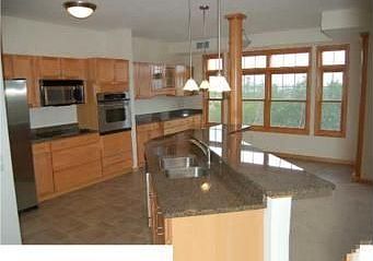 3rd image of 500 Greenhaven Dr APT 225