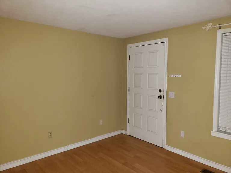 1748 Yelm Hwy SE — Photo 12