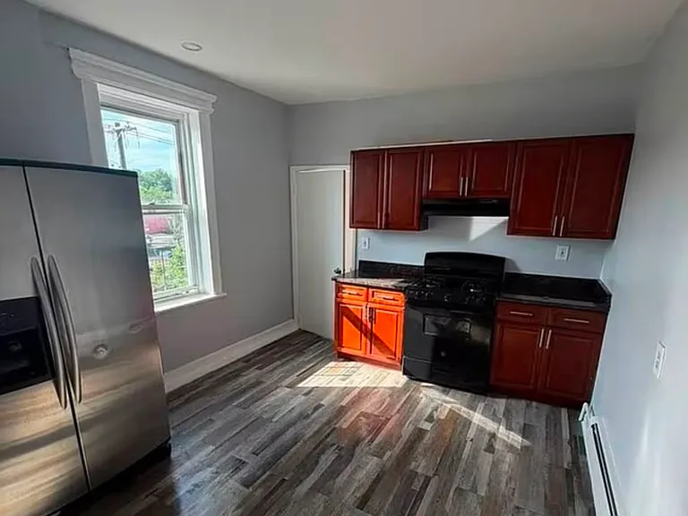 300 Watchung Ave #8A — Photo 5