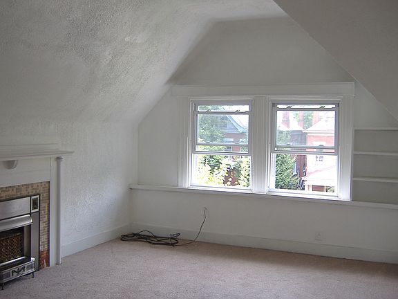3rd image of 435 S Graham Street # Second Floor