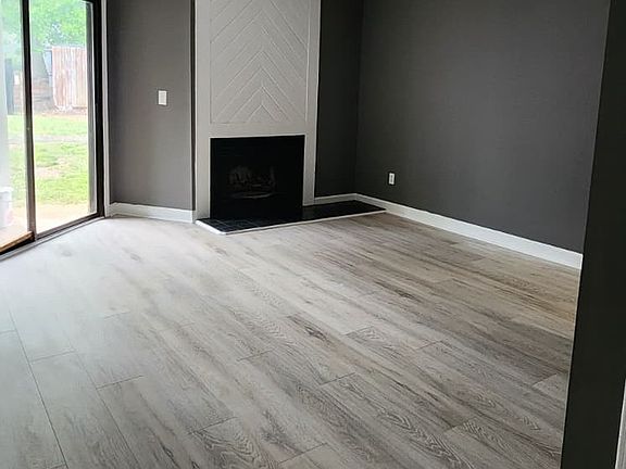 4th image of 4533 Sharon Chase Dr APT A