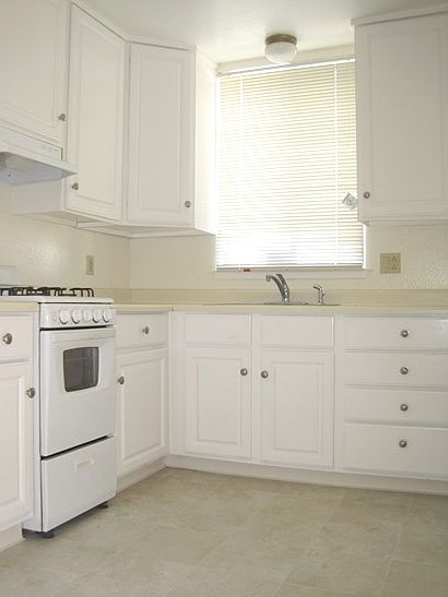 1st image of 431 Tamarack Ln