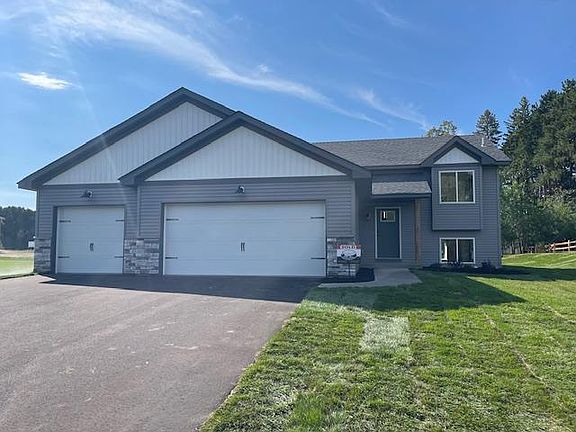 4th image of 1463 34th Ave SW