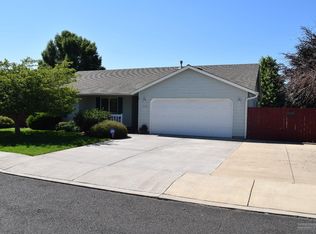 868 NW Negus Pl, Redmond, OR 97756