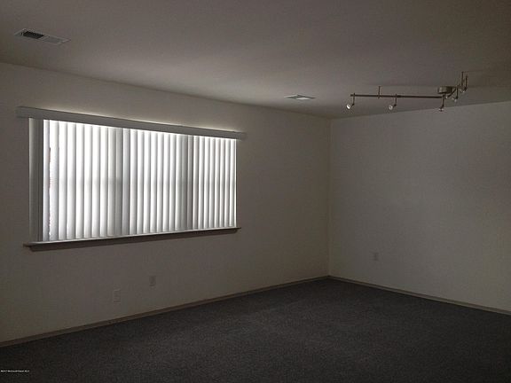 4th image of 90 Belinda Ct