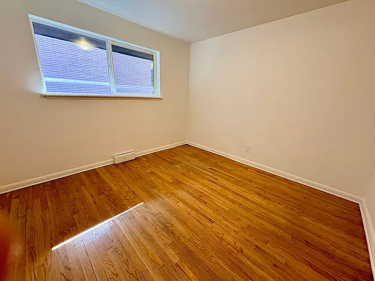 2480 S Edmunds St — Photo 18