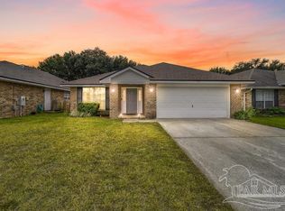 5049 Cocoa Dr, Pensacola, FL 32526