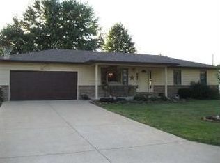 1409 Dara Dr, Lebanon, MO 65536