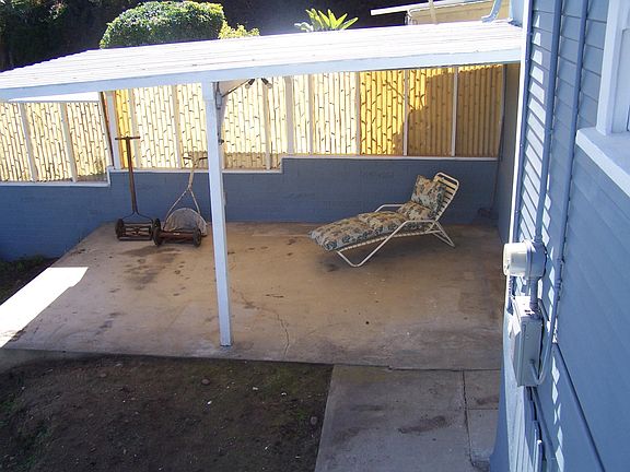 4th image of 3729 Texas St