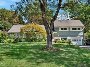 10 Eastland Avenue, Gloversville, NY 12078