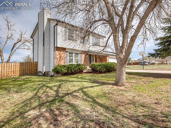 2nd image of 7642 Stampede Dr