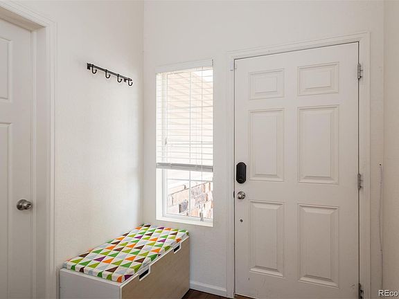 4th image of 5549 Malaya St