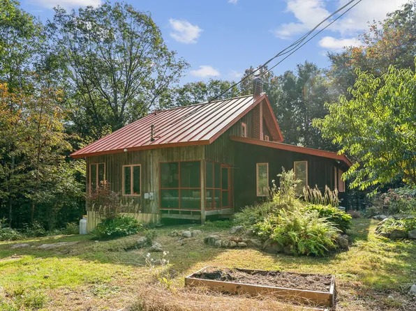 334 Runaround Pond Road, Durham, ME 04222