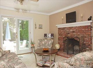 2nd image of 33 Babcock Ave