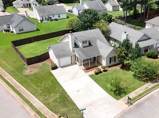 1501 N Hampton Ct, Hampton, GA 30228