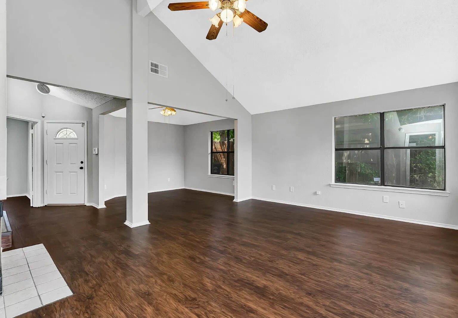 3 bed, 2.0 bath, 1490 sqft, $1,750 — Photo 3