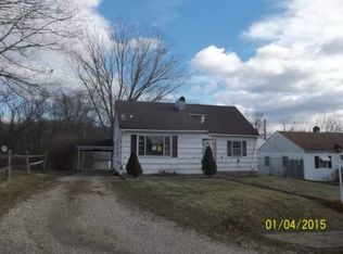 790 N Market St, Logan, OH 43138