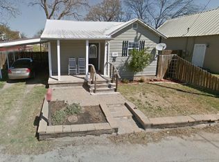 105 E Duncan Ave, Comanche, TX 76442