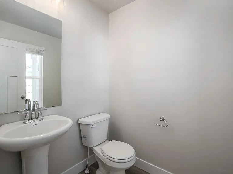 12372 Eovaldi Ave — Photo 17