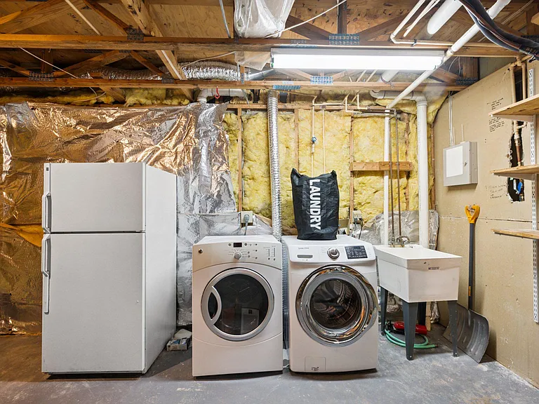1319 Vintage Pl — Photo 25