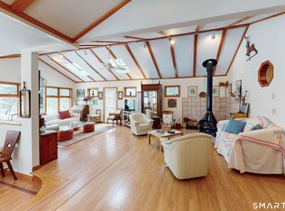 29 Carol Street, Danbury, CT 06810