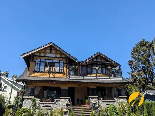1631 Dunbar St, Vancouver, BC V6R 3L7