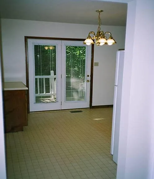 2101 Deer Meadow Ter — Photo 10