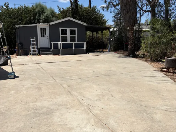 27105 Jarvis St, Perris, CA 92570