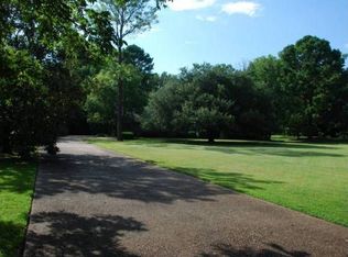 124 Bayou Rd, Greenville, MS 38701