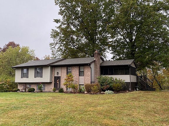 3rd image of 22763 Brightland Dr
