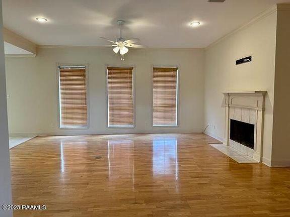 2nd image of 204 Copperfield Way