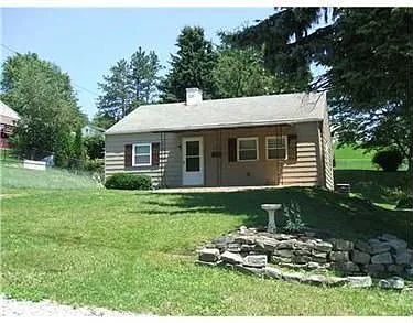 203 Caruso Dr photo 1