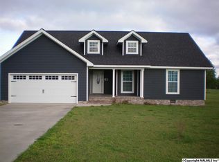 41 Graben Dr, Fyffe, AL 35971